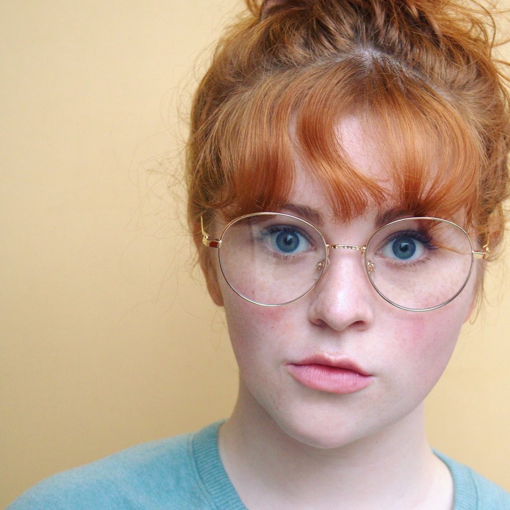 Meet your Posher, Adrianna